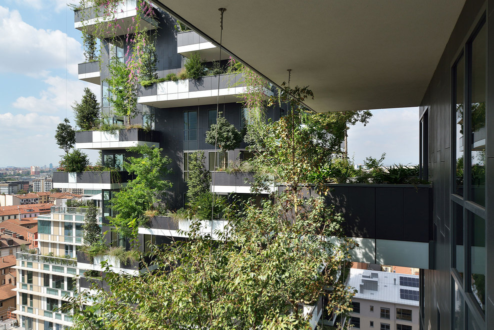 摩天“树塔”米兰垂直森林绿色公寓